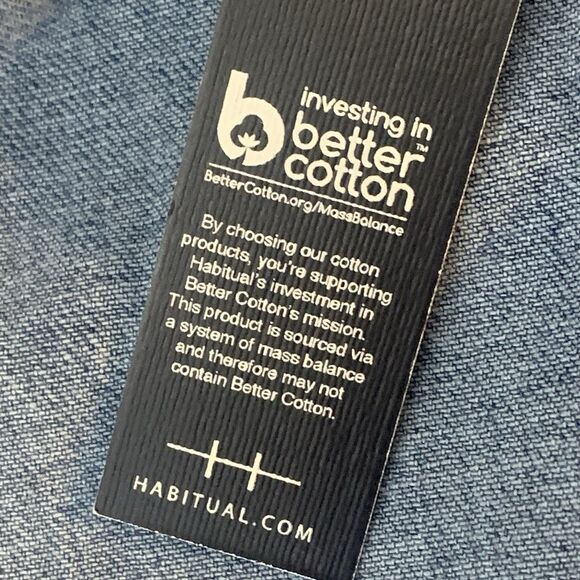 Habitual Jean Jacket XL Belted Button Up Tortoise Shell Detail Pockets Denim NWT - Picture 13 of 16